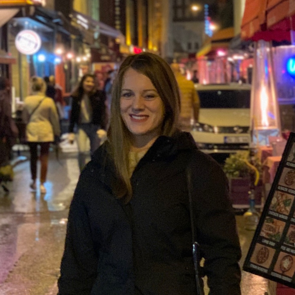 Meet your Posher, Helen